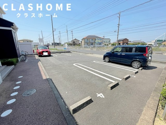 ローズ・アヴェニュー　Ⅱ　　　刈谷市の賃貸はクラスホーム刈谷店の駐車場