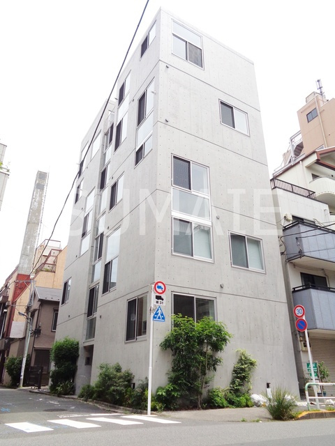 北区田端４丁目の賃貸マンションの外観|コンクリート打ちっぱなしのおしゃれな外観です！