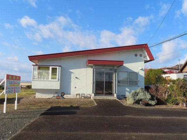 北見市高栄西町３丁目９番３０号　中古売家外土地５筆の外観|外観もきれいです