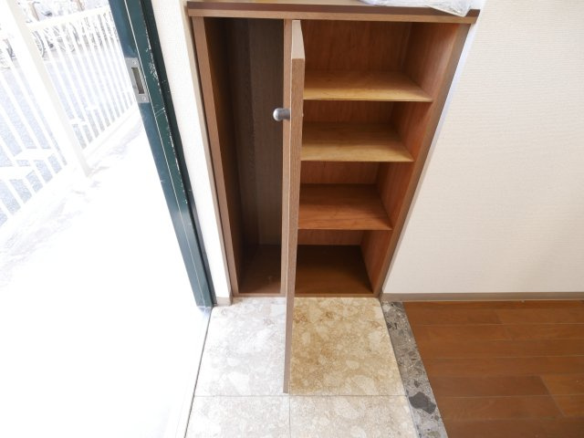 三番館すぎやまの収納