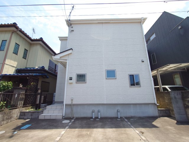 川越市寺尾中古戸建の駐車場