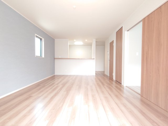 川越市寺尾中古戸建の居間・リビング