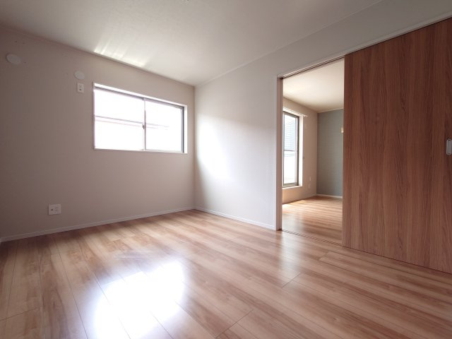 川越市寺尾中古戸建の洋室