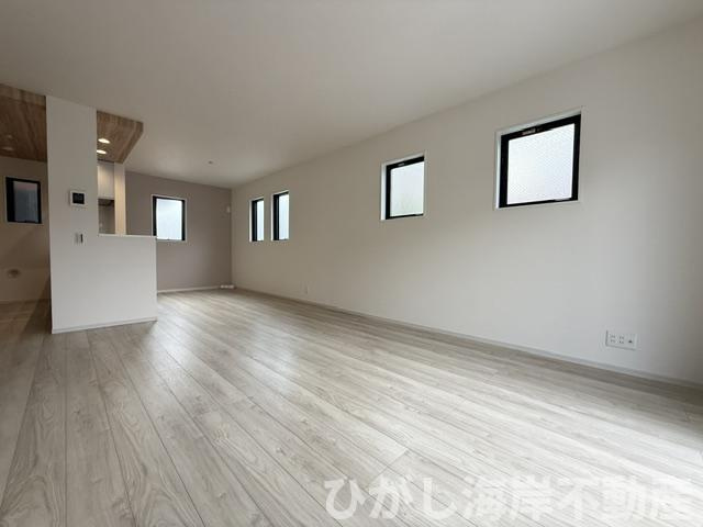 平塚市幸町　新築戸建　全2棟のダイニング|19.2帖　LDK