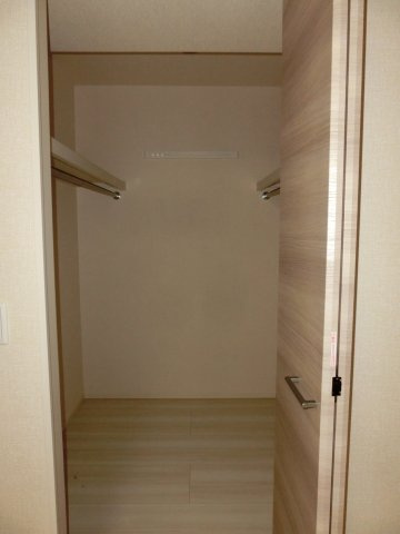 シャトレーパインの収納|ウォークインクローゼット