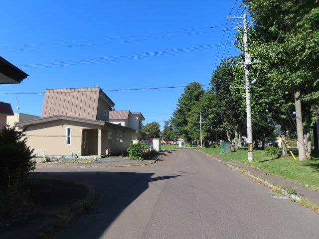北見市緑町６丁目２番１号　中古売家のその他|【前面道路】