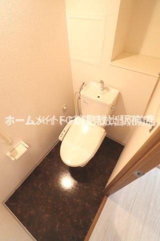 大阪市鶴見区今津中４丁目の賃貸マンションのトイレ