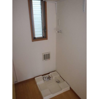【設備】 | ペルシモン高円寺 | 室内洗濯機置き場。