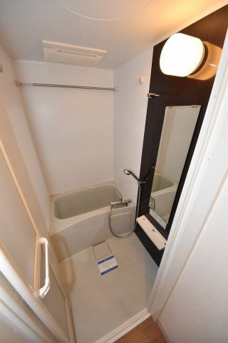 エスリード江戸堀の浴室