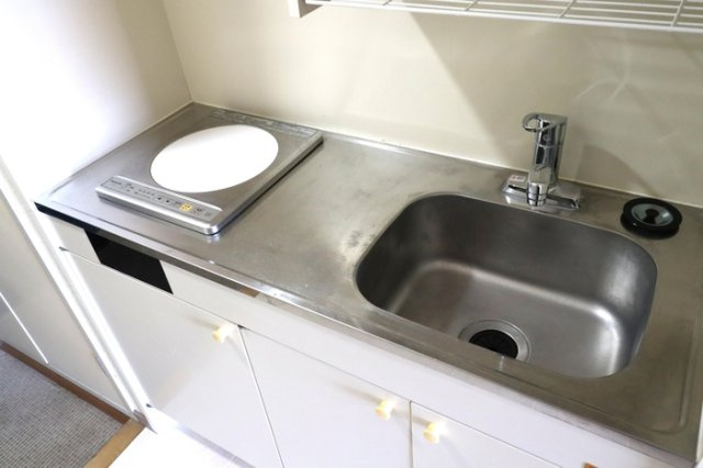 川崎市多摩区西生田４丁目の賃貸マンションのキッチン
