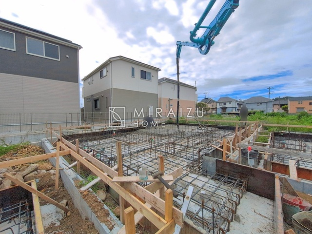 【外観】 | プライバシー性と開放感を高める住環境。陽当たりの良い開かれたロケーションを活かし、心地よい暮らしをプランニング