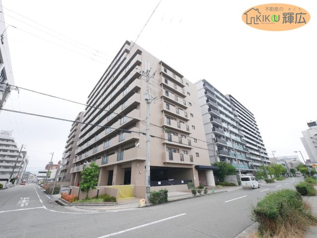 パレロワイヤル姫路駅前　4階の外観
