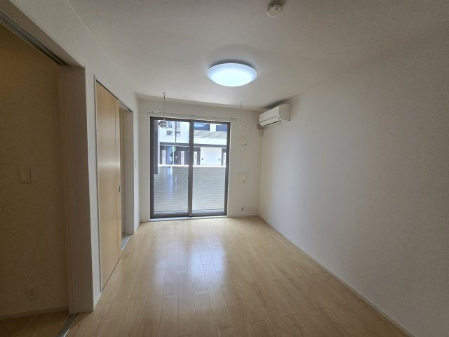 Ⅱ102号　室内