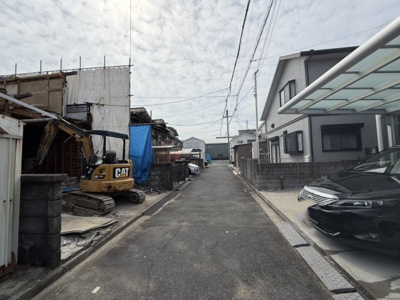 【前面道路含む現地写真】 | 【プレイワーク式内町】旭小・新築建売・4LDK（泉大津駅側の式内町） | 前面道路含む現地写真です