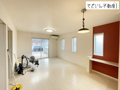 【居間・リビング】 | 深谷市上柴町西2丁目　中古住宅   | 現地(2026年7月撮影)