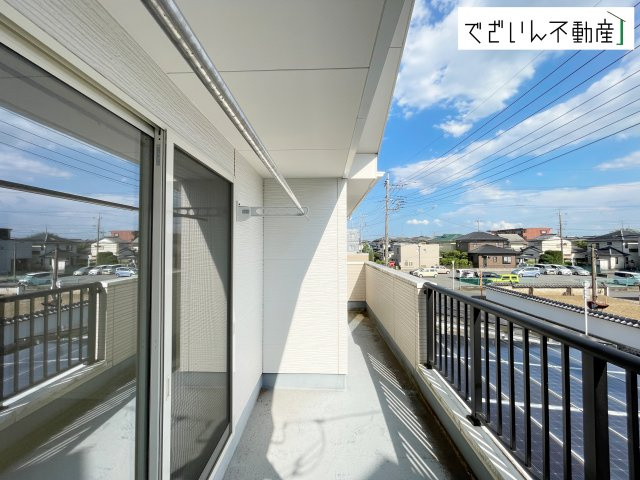 【バルコニー】 | 深谷市上柴町西2丁目　中古住宅   | 現地(2026年7月撮影)