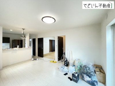 【居間・リビング】 | 深谷市上柴町西2丁目　中古住宅   | 現地(2026年7月撮影)