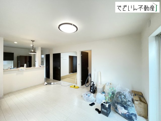 【居間・リビング】 | 深谷市上柴町西2丁目　中古住宅   | 現地(2026年7月撮影)