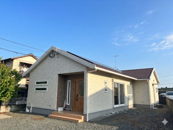 【その他】 | 桜町売家 | 築浅できれいな外観です。