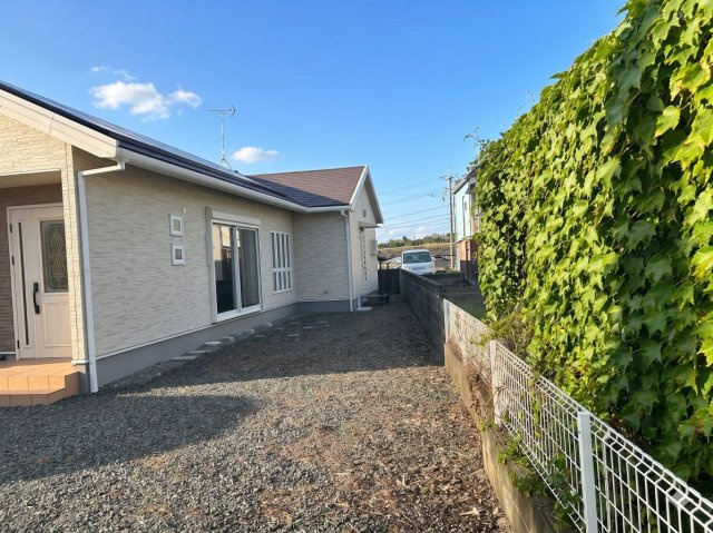 【庭】 | 桜町売家 | 日当たり良好なお庭になります。