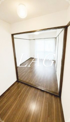 【居間・リビング】 | ダイアパレス町屋 | 洋室のお部屋です。