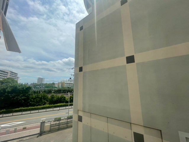 【展望】 | ローズコーポ新大阪第６ | 物件を比較検討したいお客様には、「物件比較見学プラン」をご用意しております。こちらの物件だけでなく、お客様の希望に沿った物件を、いくつかまとめてご案内させて頂きます。