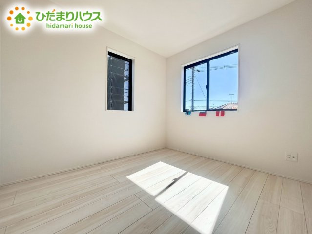 桶川市上日出谷南6期　新築戸建　グラファーレ01の子供部屋|２階洋室：5.25帖
