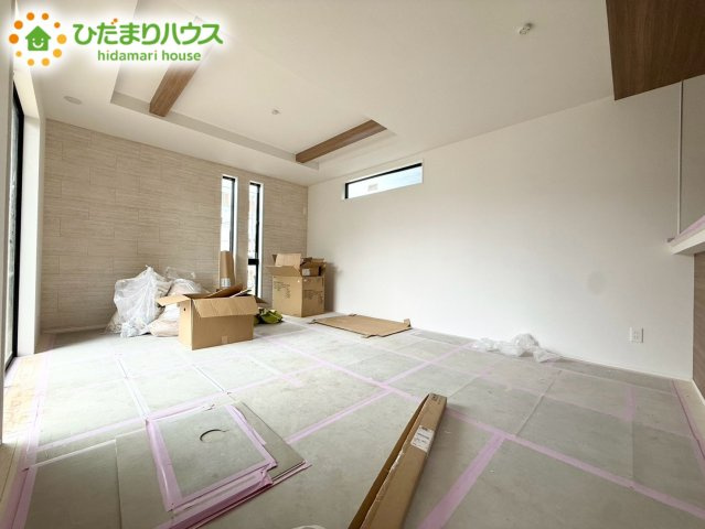 桶川市上日出谷南6期　新築戸建　グラファーレ01の居間・リビング|LDK：16帖