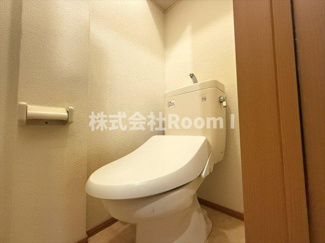 【トイレ】 | メゾンビブリオファイル | トイレです