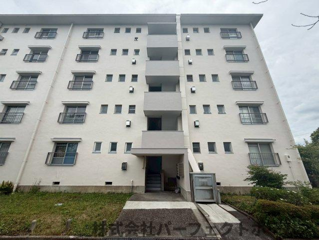 中宮第4住宅74号棟