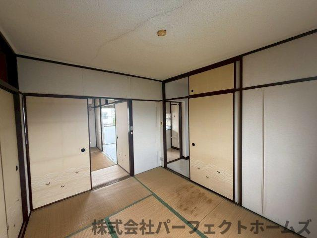 中宮第4住宅74号棟の和室|い草の香りが落ち着く素敵な和室です
