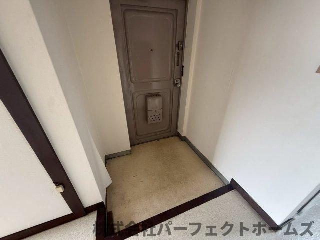 中宮第4住宅74号棟の玄関|きれいな玄関です