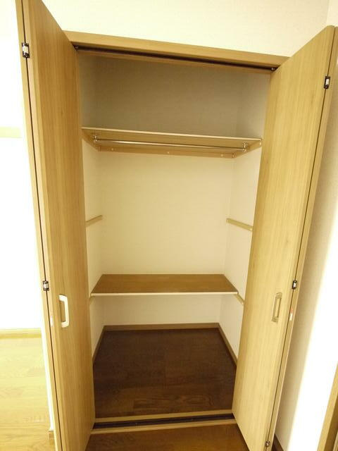 大きな収納スペースあり