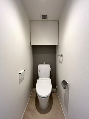ベルセレーノ大橋のトイレ