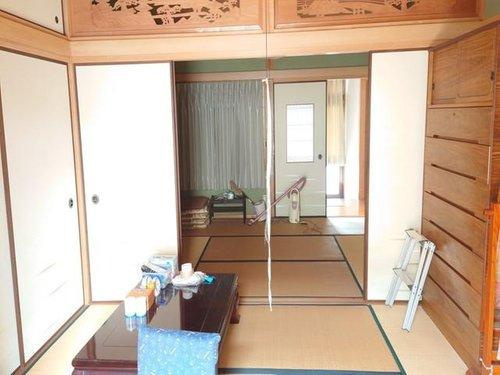 別府市山の手町の和室