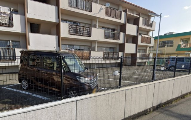 第一東雲マンションの駐車場