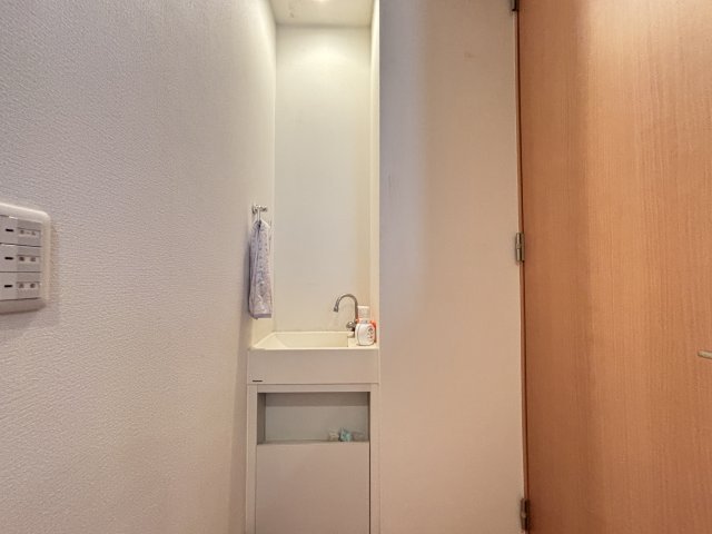 2階にも洗面器がございます。
