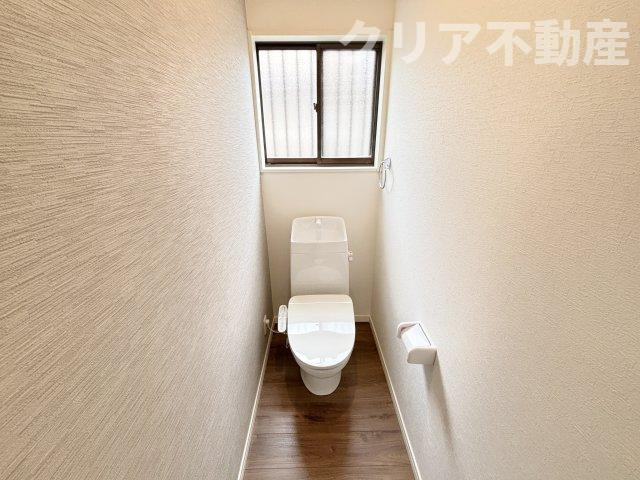 【トイレ】 | 前橋市粕川町再生住宅　全室洋室＋2台並列