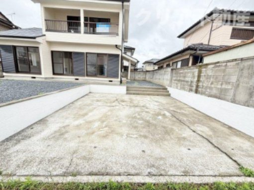 【駐車場】 | 前橋市粕川町再生住宅　全室洋室＋2台並列