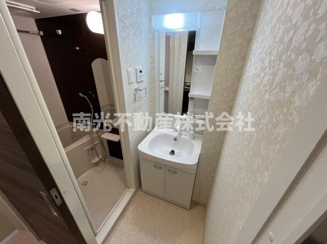 Luxe布施東2の独立洗面台