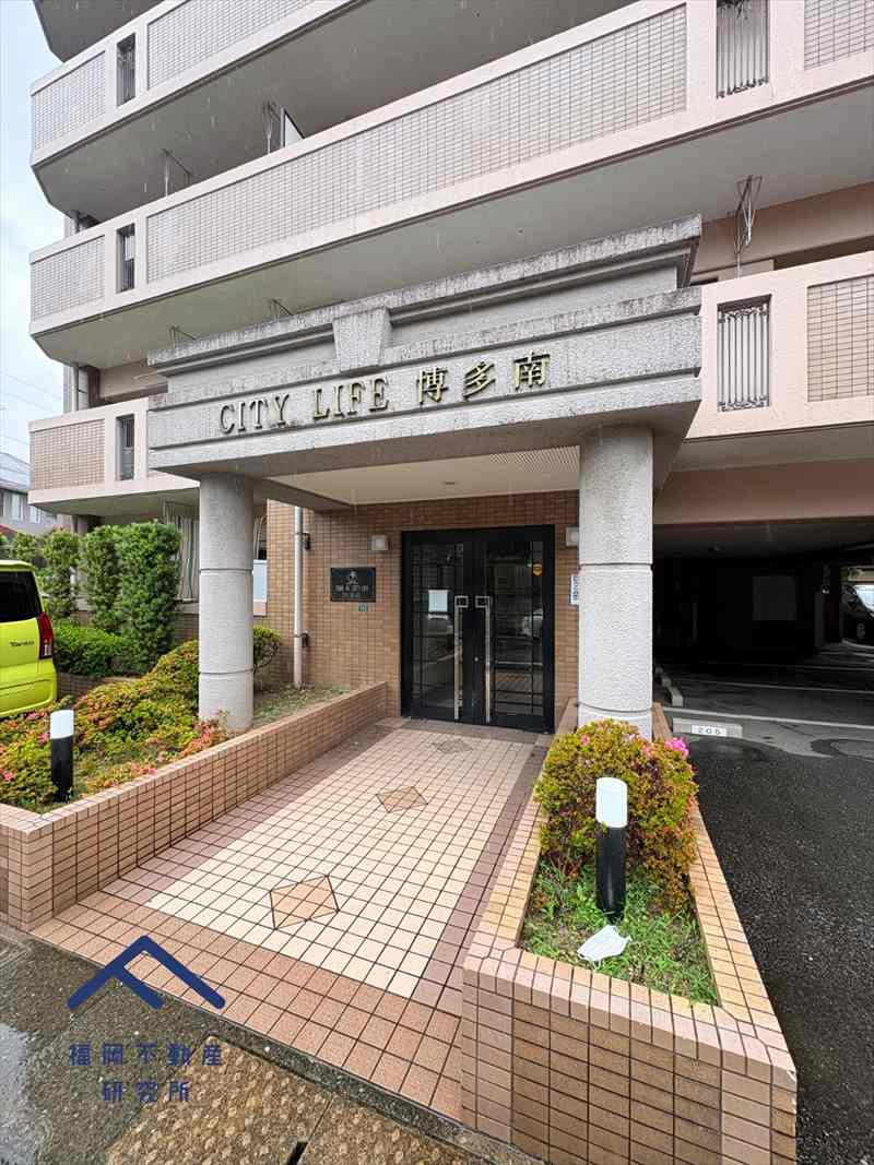 シティライフ博多南のエントランス