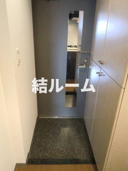 豊島区北大塚２丁目の賃貸マンションの玄関