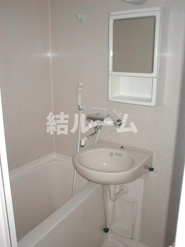 豊島区北大塚２丁目の賃貸マンションの浴室