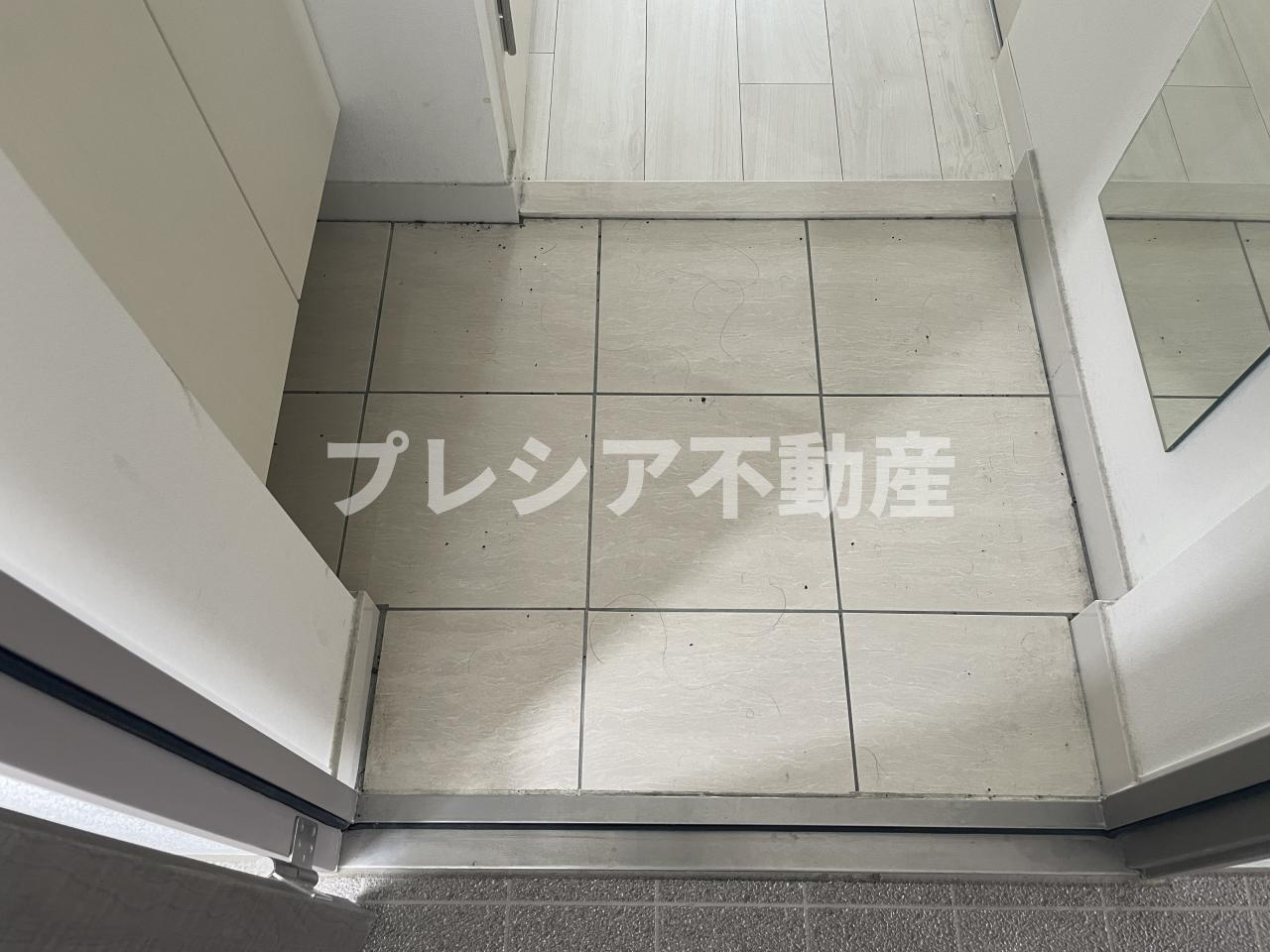 CODE西宮甲子園口（旧ブランTAT甲子園口）の玄関