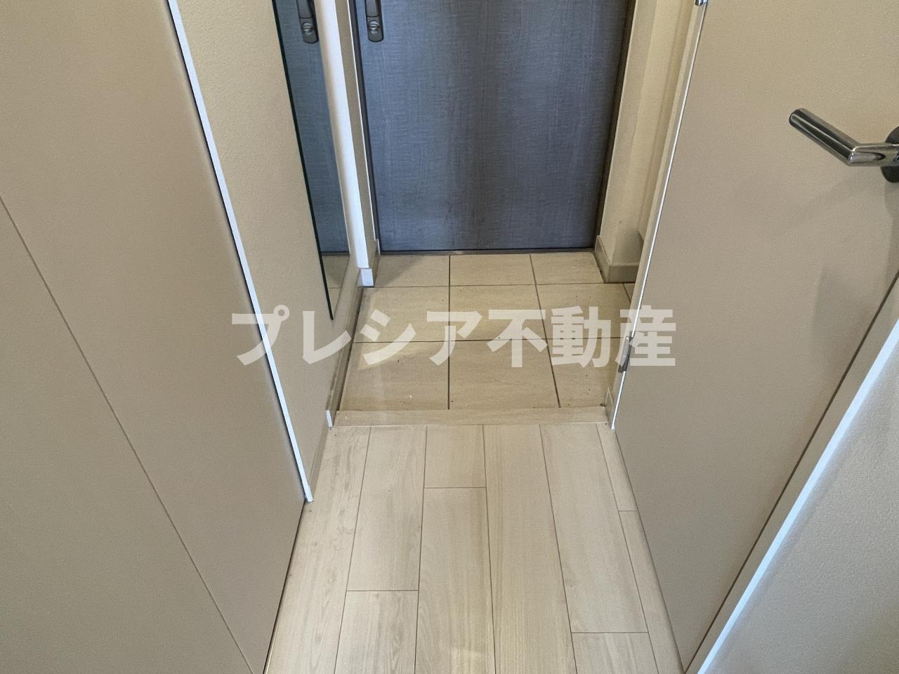 CODE西宮甲子園口（旧ブランTAT甲子園口）の玄関
