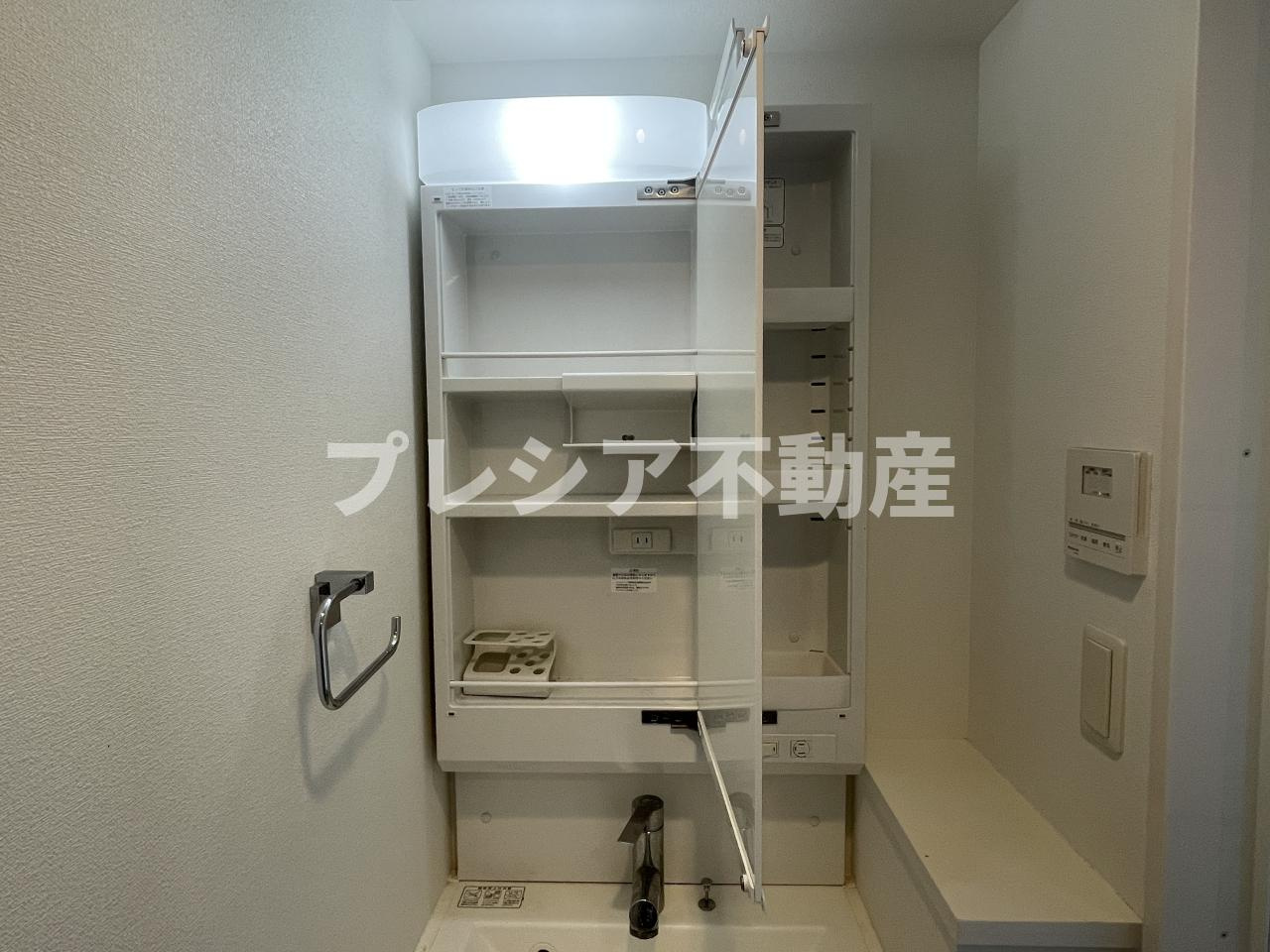 CODE西宮甲子園口（旧ブランTAT甲子園口）の収納