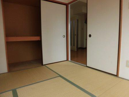Ｋ’ｓビルの和室