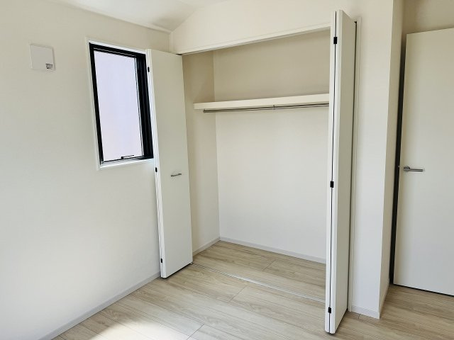 八王子市　長沼町　新築一戸建て　７期の収納|～収納力の高いクローゼット完備～