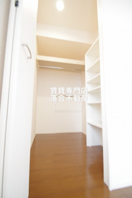 【収納】 | ル　リアン | 便利なウォークインクローゼット♪