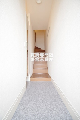 【玄関】 | ル　リアン | 落ち着いた玄関